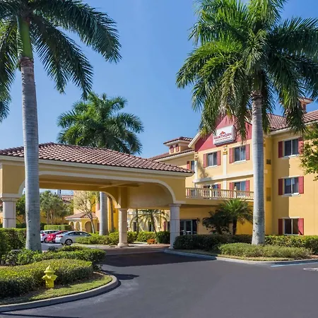 Hawthorn Extended Stay By Wyndham Naples-3
