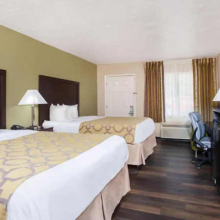 Baymont By Wyndham Lake City I-75-3