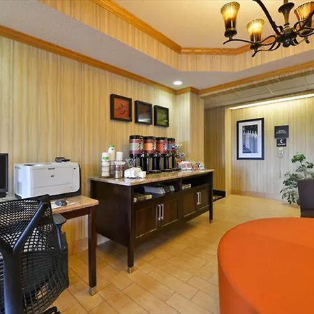 Hampton Inn Sturgis-3
