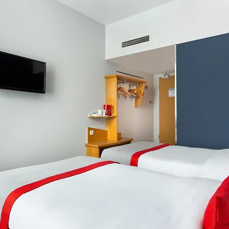 Holiday Inn Express Frankfurt Airport By Ihg-2