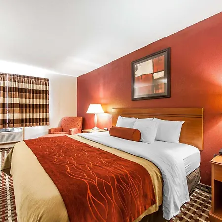 Quality Inn Seaman-3