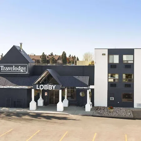 Travelodge By Wyndham Edmonton South-3