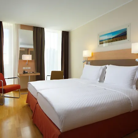 Radisson Blu Latvija Conference & Spa Hotel, Riga-3