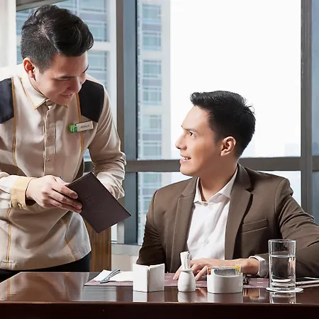 Holiday Inn & Suites Makati By Ihg-2