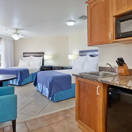 Holiday Inn Resort Grand Cayman By Ihg (Adults Only)-2
