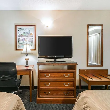 Quality Inn-3