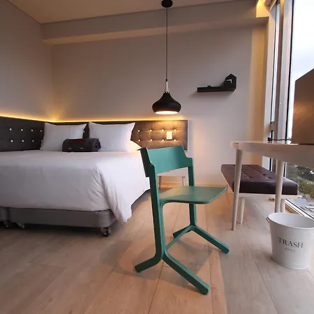 The Click Clack Hotel Bogotá-3