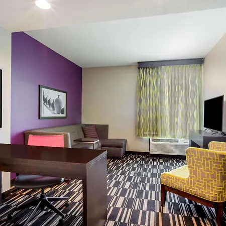 La Quinta By Wyndham Mcallen Convention Center-2