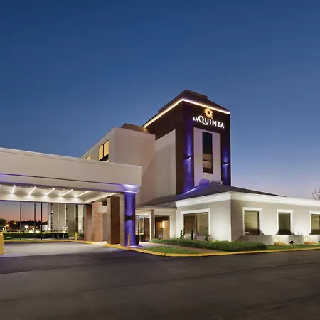 La Quinta Inn & Suites By Wyndham Dothan-3