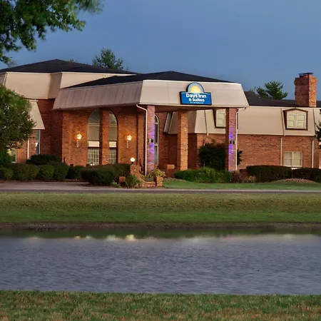 Days Inn And Suites By Wyndham Sikeston-3