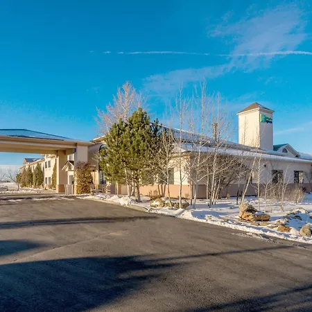 Holiday Inn Express Hotel & Suites Raton By Ihg-2