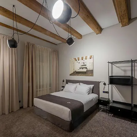 Artagonist Art Hotel-2