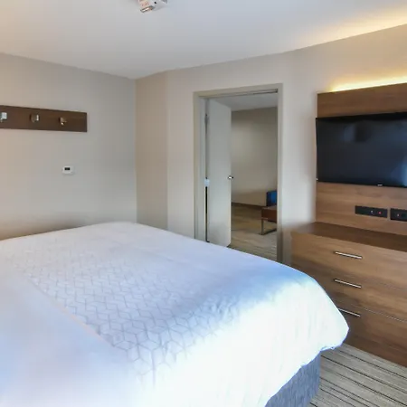 Holiday Inn Express & Suites - Indianapolis Northwest By Ihg-3