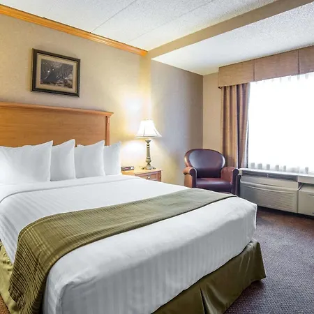 Quality Inn & Suites Casper Near Event Center-2