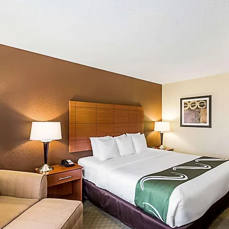 Quality Inn Sheboygan North I-43-3