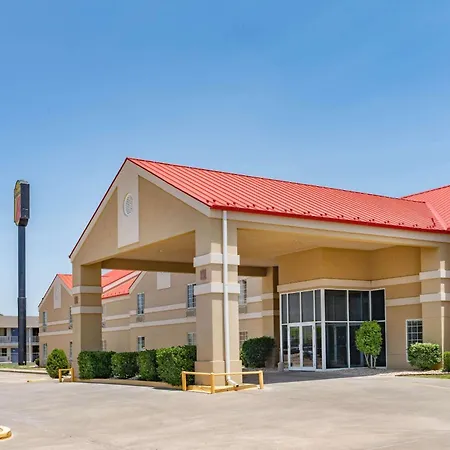 Super 8 By Wyndham Amarillo West-2