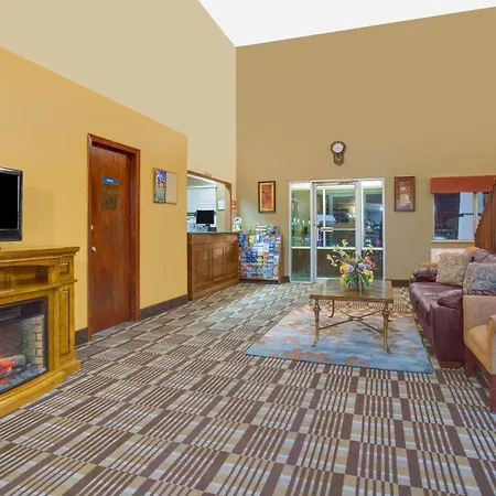 Days Inn By Wyndham North Platte-3