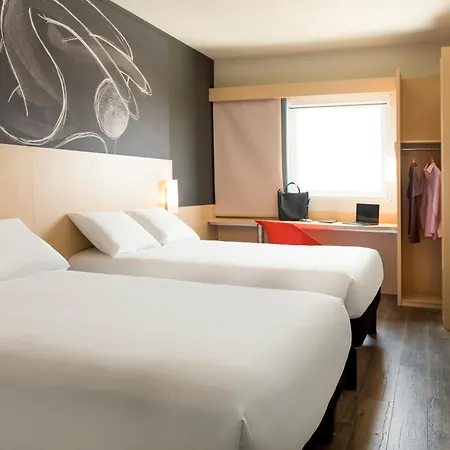 Ibis Irapuato-3