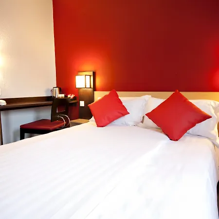 Comfort Hotel Clermont Saint Jacques-3