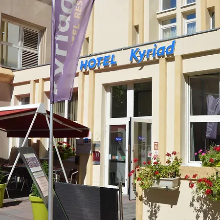 Kyriad Metz Centre - Restaurant Moze-2