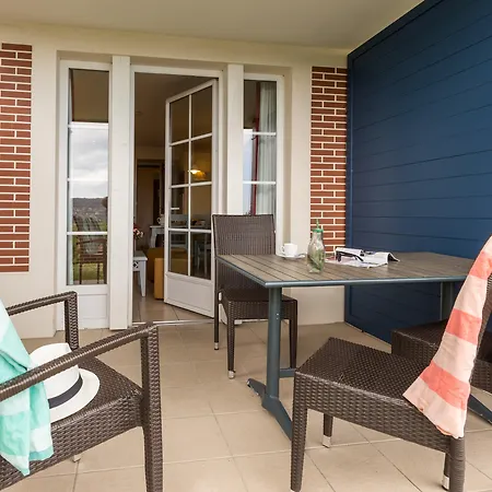 Pierre & Vacances Premium Residence & Spa Houlgate-3