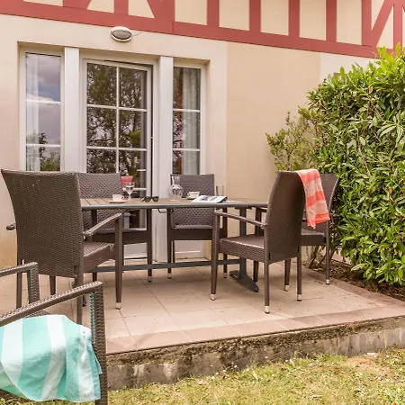 Pierre & Vacances Premium Residence & Spa Houlgate-2