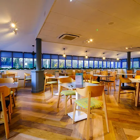 Holiday Inn Warrington By Ihg-2