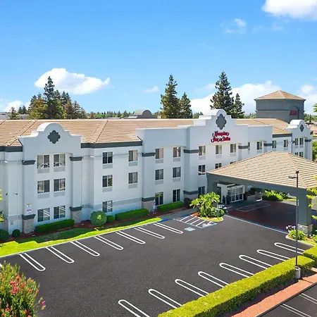 Hampton Inn & Suites Modesto - Salida-2