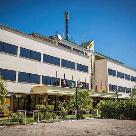 Hotel Cristallo Relais, Sure Hotel Collection By Best Western-3