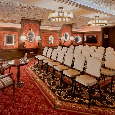 Mystery Hotel Budapest, Preferred Hotels & Resorts-2