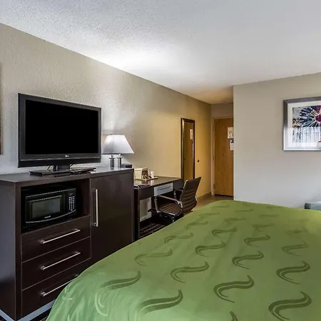 Quality Inn & Suites West El Paso I-10-2