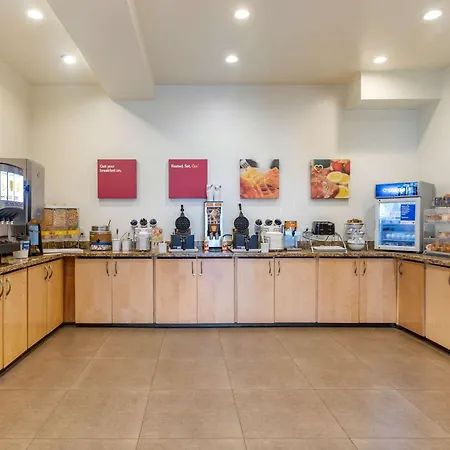 Mainstay Suites Near Denver Downtown-2