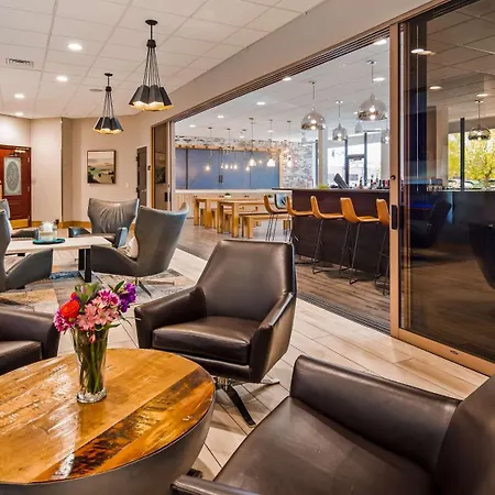 The Rushmore Hotel & Suites; BW Premier Collection-2