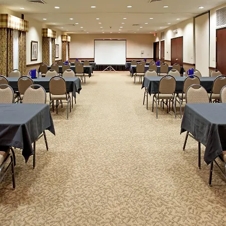 Country Inn & Suites By Radisson, Garden City, Ks-2