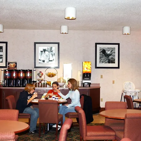 Hampton Inn Somerset-3