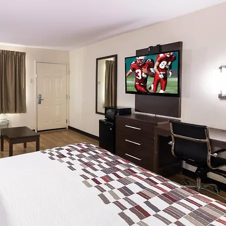 Red Roof Inn & Suites Commerce - Athens-3