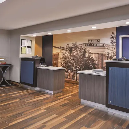 La Quinta By Wyndham Atlanta South - Newnan-3