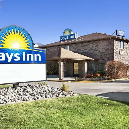 Days Inn By Wyndham Columbia Mall-2