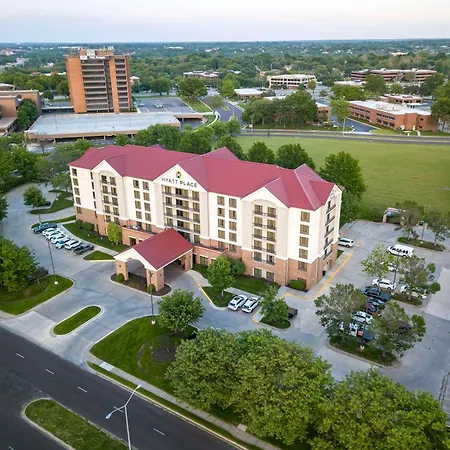 Hyatt Place Kansas City/Overland Park/Convention Center-2