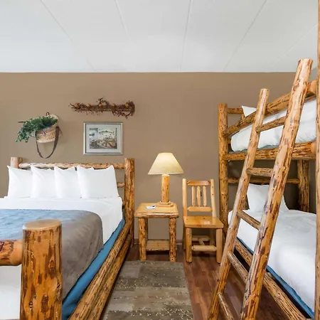 Baymont By Wyndham Owatonna-2