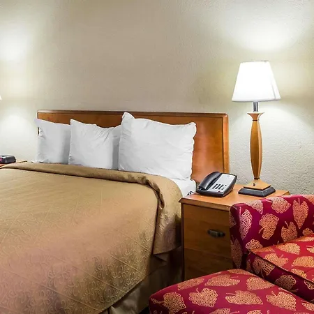 Quality Inn At The Mall - Valdosta-3