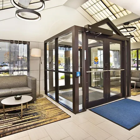 Holiday Inn Express Boston-Waltham By Ihg-3