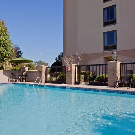 Best Western Plus Sugar Land-Stafford-2