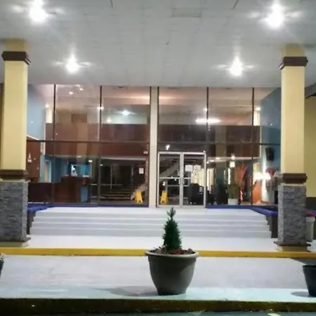 Days Inn By Wyndham Fort Wright Cincinnati Area-2