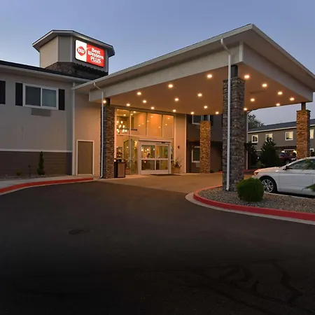 Best Western Plus Vintage Valley Inn-3