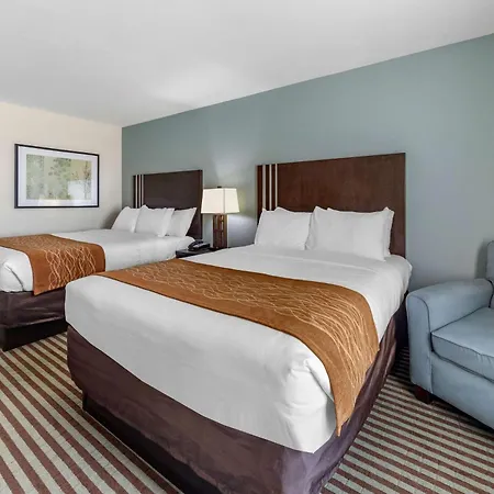 Comfort Inn & Suites Perry I-35-2