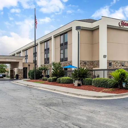Hampton Inn Douglas-2