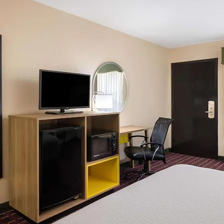 Days Inn By Wyndham Murphy-2