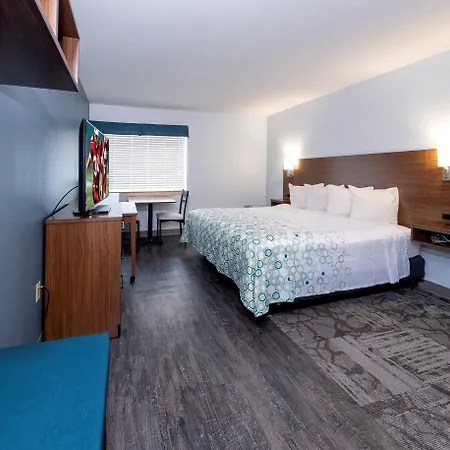Red Roof Inn & Suites Wilmington - New Castle-2