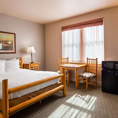 Best Western Plus Plaza Hotel-3